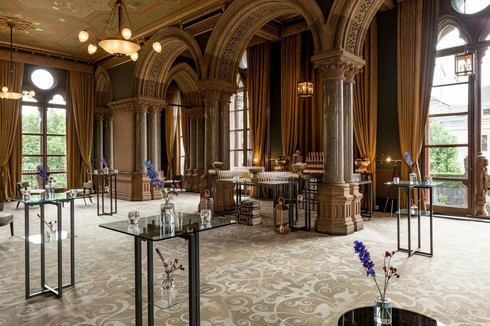 St. Pancras London, Autograph Collection 5*